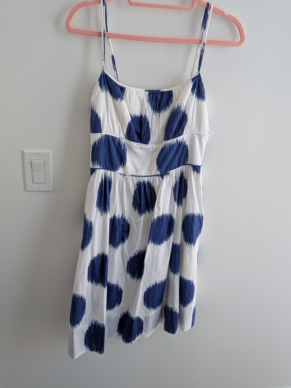 kate spade White Dress with Navy Print and Gold Hardware